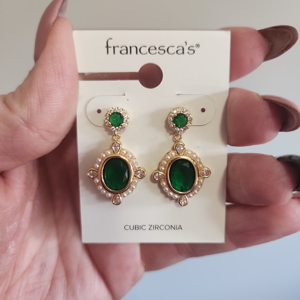 Francesca's Collections Gold-Tone Emerald Green and Pearl Drop Earrings